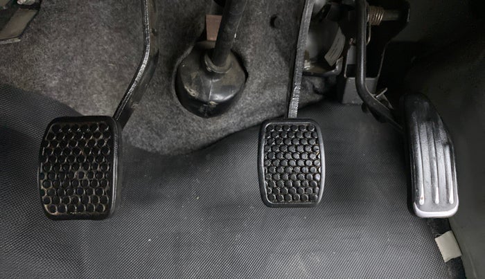 2018 Maruti Eeco 5 STR WITH AC PLUSHTR, Petrol, Manual, 26,314 km, Pedals