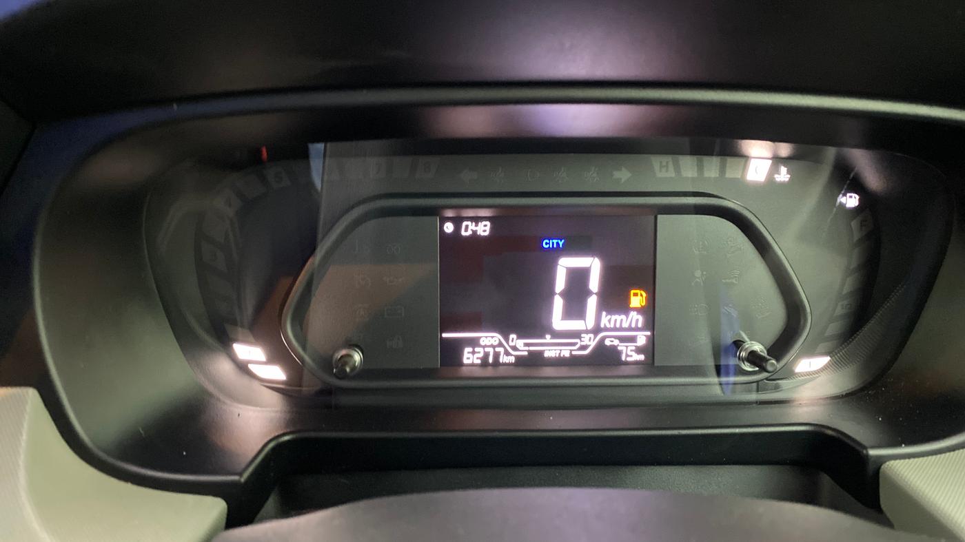2025 Tata PUNCH Adventure Plus, Petrol, Manual, 6,276 km, Odometer Image