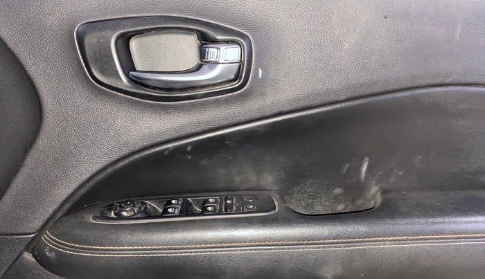 2019 Jeep Compass SPORT PLUS 2.0 DIESEL, Diesel, Manual, 33,012 km, Driver Side Door Panels Control