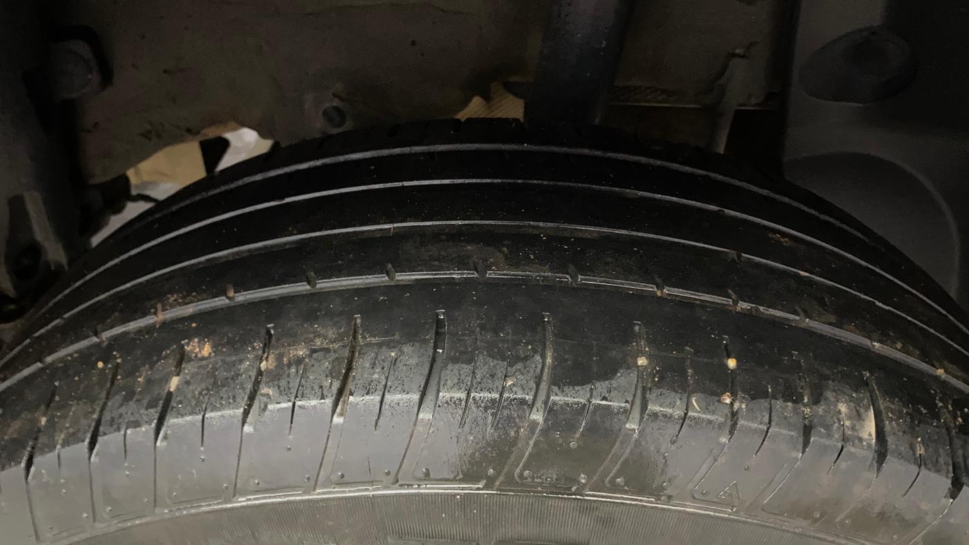 2021 Renault Duster RXZ 1.5 PETROL MT, Petrol, Manual, 26,909 km, Left Rear Tyre Tread