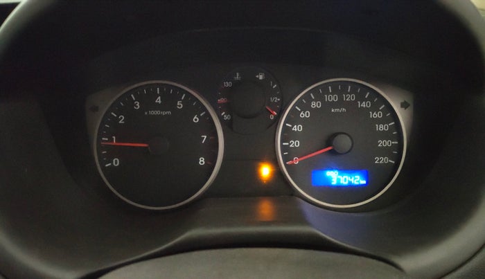 2013 Hyundai i20 MAGNA 1.2, Petrol, Manual, 37,038 km, Odometer Image