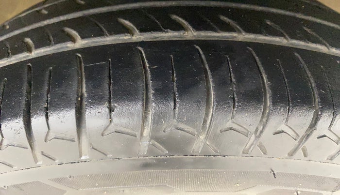 2018 Maruti Alto 800 LXI, Petrol, Manual, 72,662 km, Right Front Tyre Tread