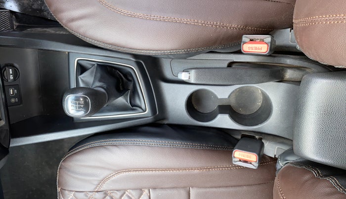 2015 Hyundai Elite i20 MAGNA 1.2, Petrol, Manual, 48,564 km, Gear Lever