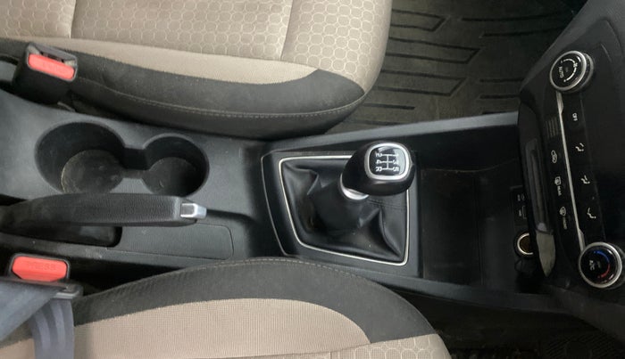 2016 Hyundai Elite i20 ASTA 1.2, Petrol, Manual, 22,519 km, Gear Lever