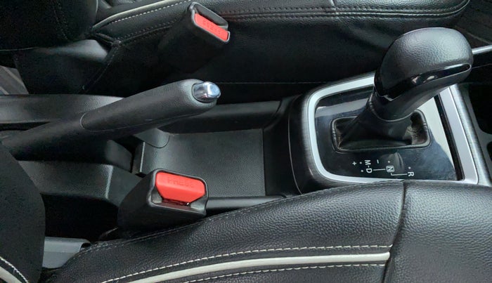 2018 Maruti Swift VXI AMT D, Petrol, Automatic, 18,771 km, Gear Lever