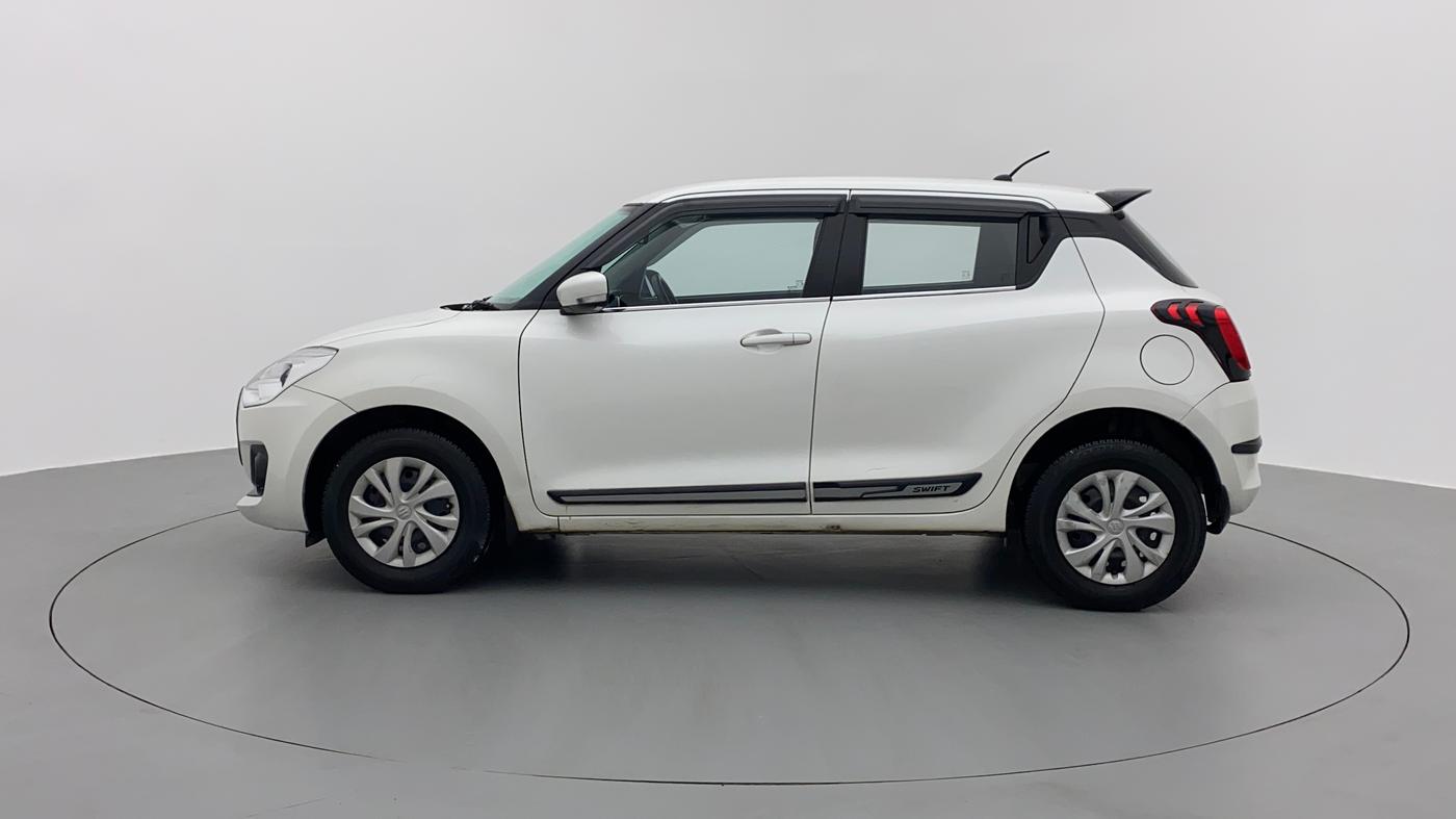 2018 Maruti Swift VXI AMT D, Petrol, Automatic, 18,771 km, Left Side