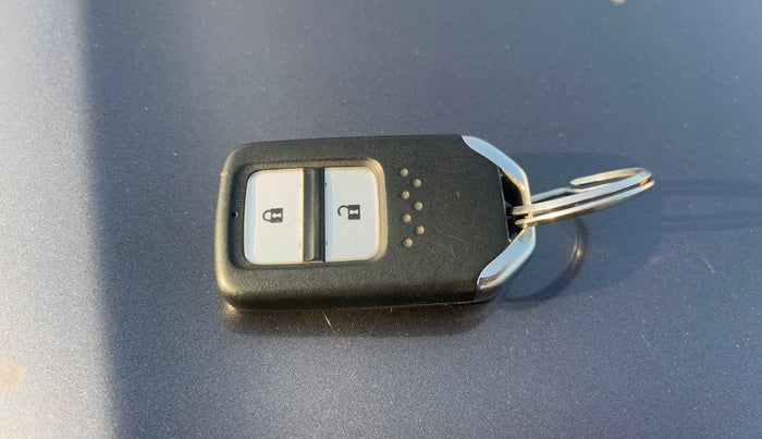 2019 Honda BR-V 1.5L I-VTEC VX, Petrol, Manual, 91,491 km, Key Close Up