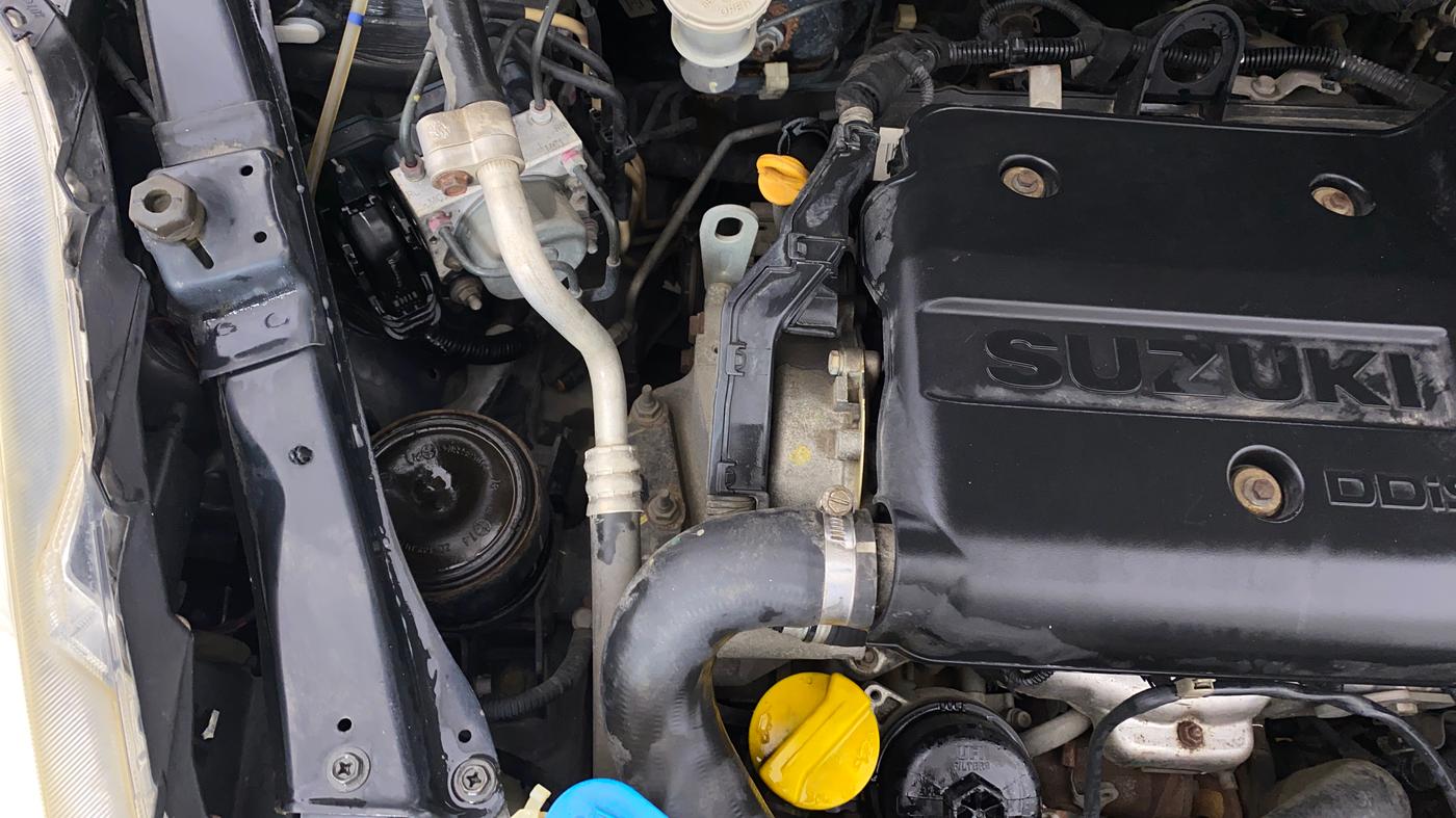 2017 Maruti Swift VDI, Diesel, Manual, 63,742 km, Engine View - Right