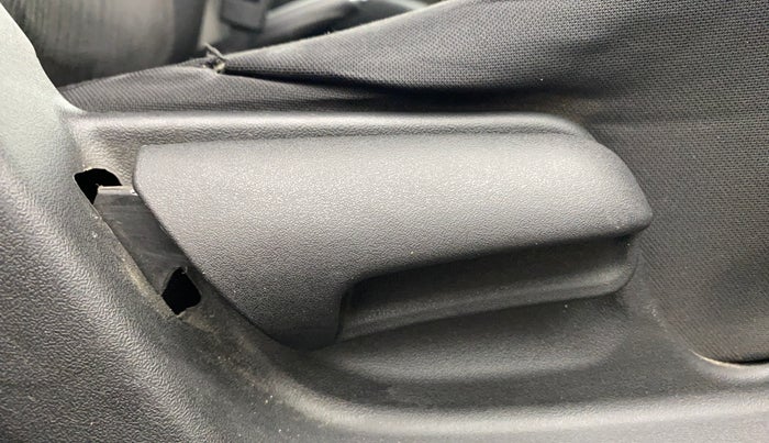 2017 Maruti Swift VDI, Diesel, Manual, 63,742 km, Driver Side Adjustment Panel