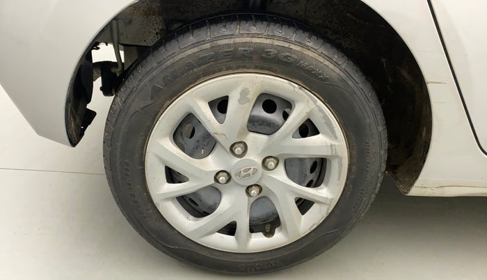 2017 Hyundai Grand i10 MAGNA 1.2 KAPPA VTVT, Petrol, Manual, 24,376 km, Right Rear Wheel