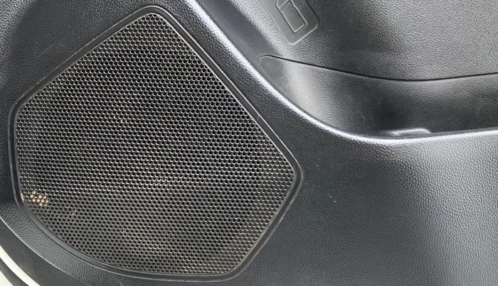 2018 Maruti Swift VDI AMT, Diesel, Automatic, 42,014 km, Speaker