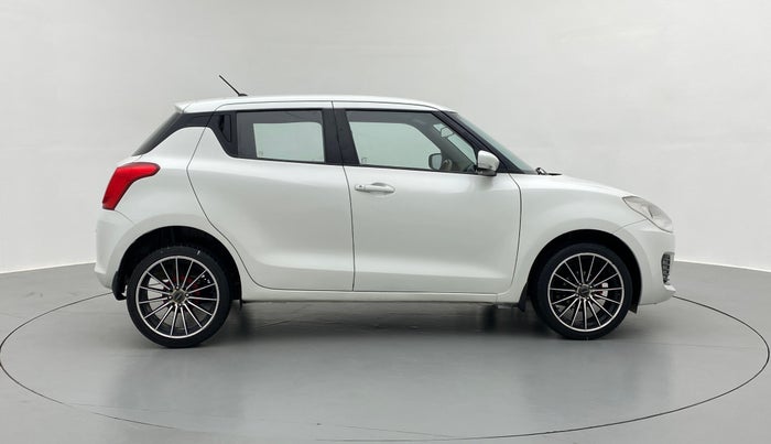 2018 Maruti Swift VDI AMT, Diesel, Automatic, 42,014 km, Right Side View