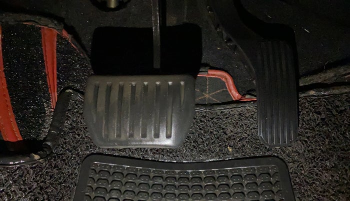 2023 Tata Harrier XZA PLUS RED DARK EDITION , Diesel, Automatic, 73,208 km, Pedals