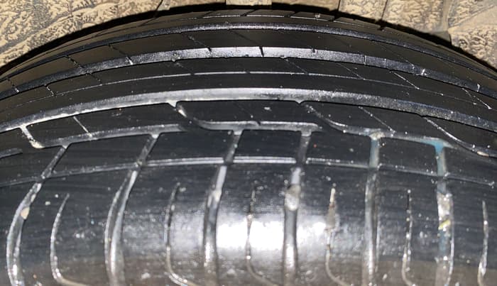 2023 Tata NEXON XZA PLUS SUNROOF PETROL, Petrol, Automatic, 13,380 km, Left Rear Tyre Tread