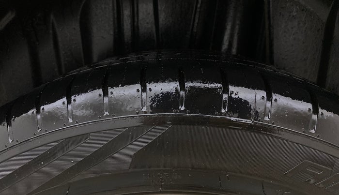 2022 Maruti Baleno ZETA PETROL 1.2, Petrol, Manual, 78,251 km, Left Rear Tyre Tread