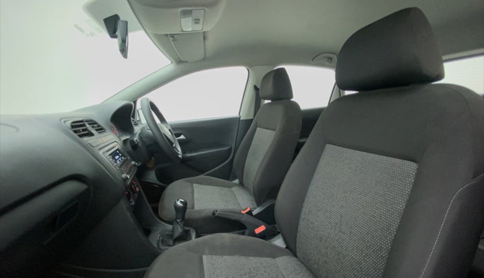 2019 Volkswagen Polo COMFORTLINE 1.0 PETROL, Petrol, Manual, 33,474 km, Right Side Front Door Cabin