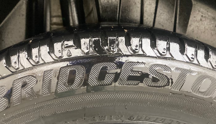 2020 Maruti Dzire ZXI, Petrol, Manual, 66,798 km, Right Rear Tyre Tread