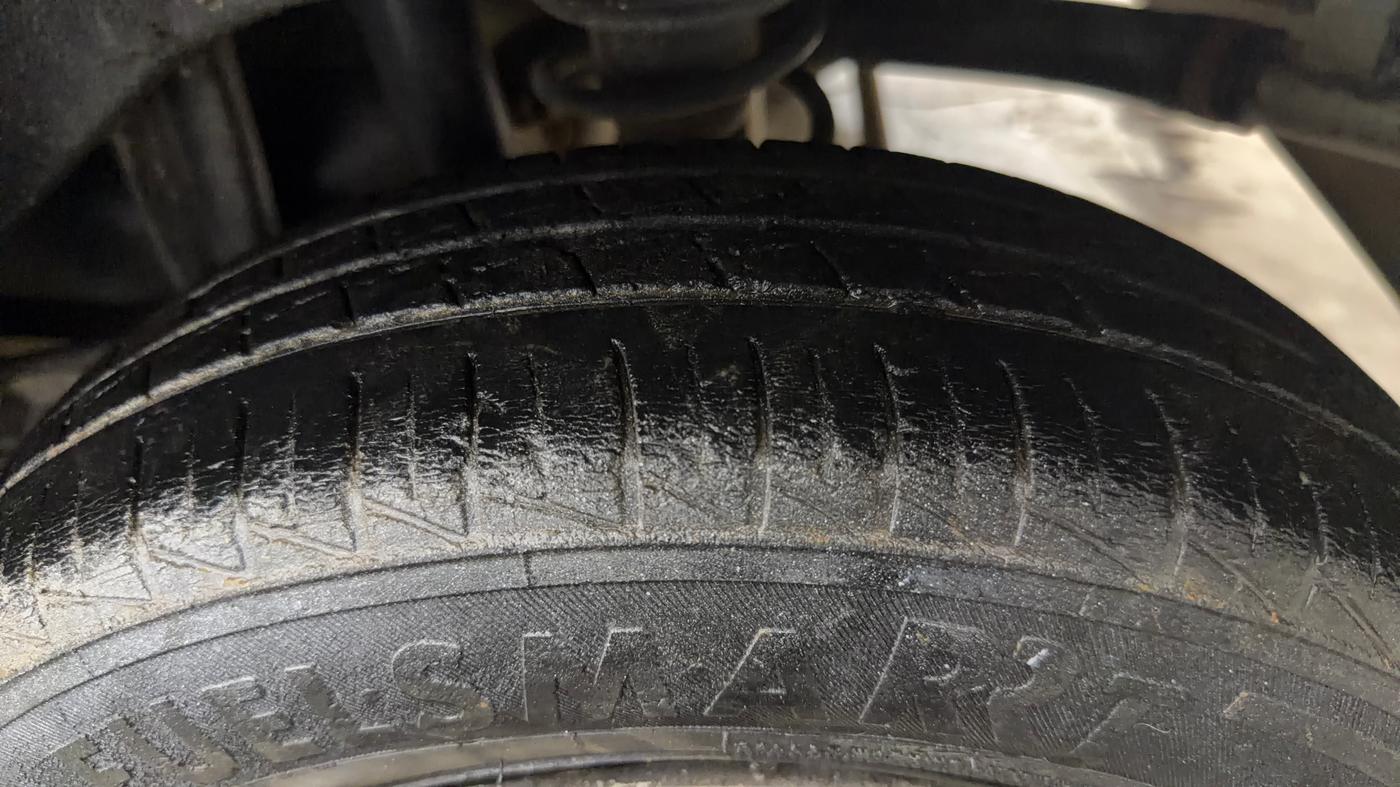 2017 Maruti Alto 800 LXI, Petrol, Manual, 61,183 km, Left Rear Tyre Tread