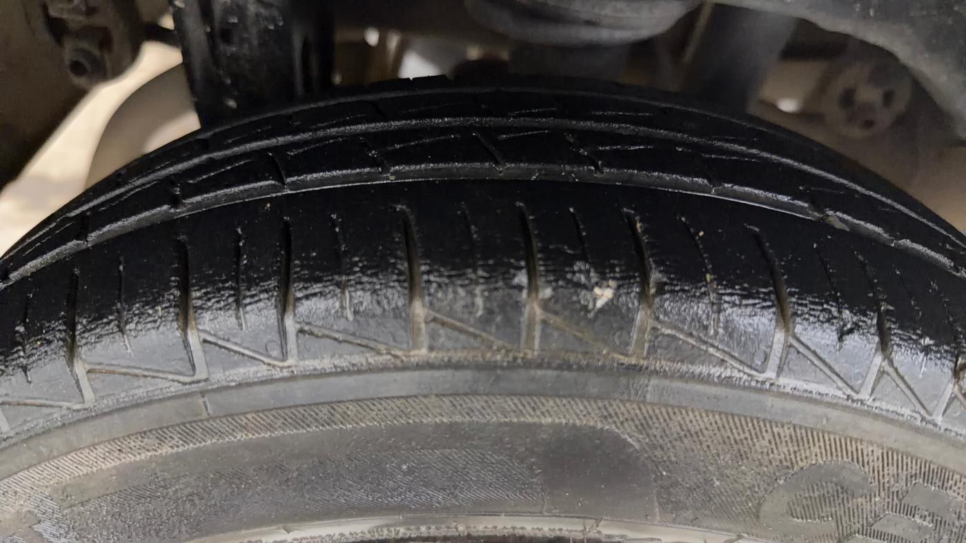 2017 Maruti Alto 800 LXI, Petrol, Manual, 61,183 km, Right Rear Tyre Tread