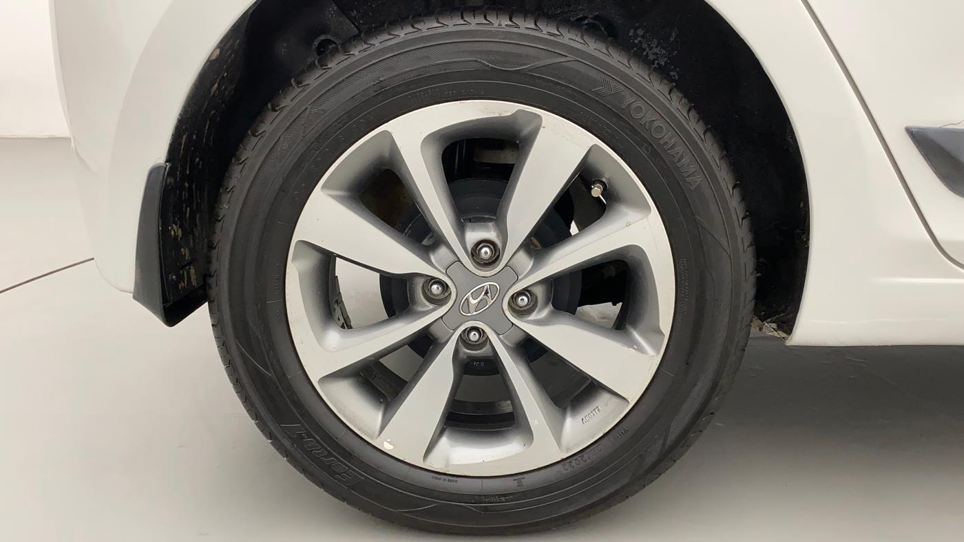 2017 Hyundai Elite i20 ASTA 1.2 (O), Petrol, Manual, 86,790 km, Right Rear Wheel