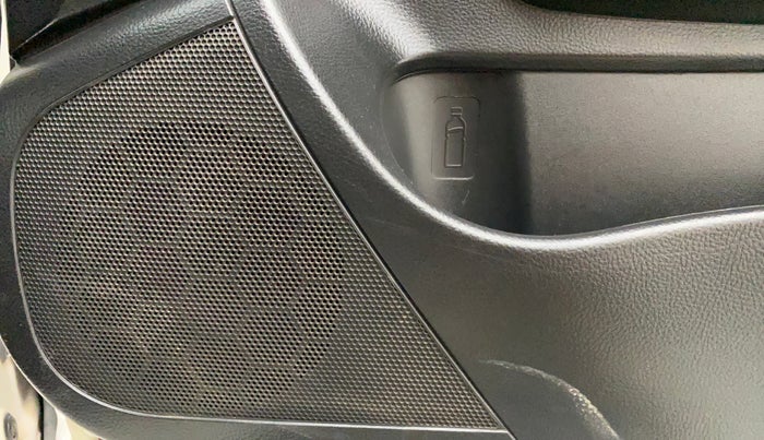 2013 Maruti Swift VDI, Diesel, Manual, 1,34,126 km, Speaker