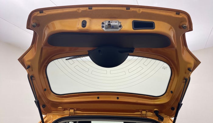 2018 Tata Tiago XZA 1.2 REVOTRON, Petrol, Automatic, 33,043 km, Boot Door Open