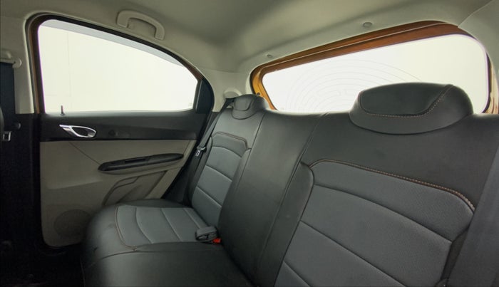 2018 Tata Tiago XZA 1.2 REVOTRON, Petrol, Automatic, 33,043 km, Right Side Rear Door Cabin