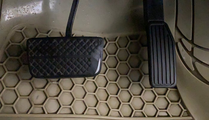 2017 Honda City 1.5L I-VTEC ZX CVT, Petrol, Automatic, 88,116 km, Pedals