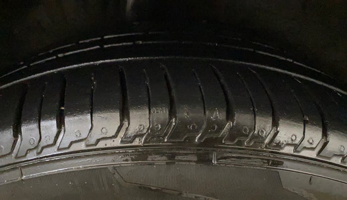 2017 Honda City 1.5L I-VTEC ZX CVT, Petrol, Automatic, 88,116 km, Right Rear Tyre Tread