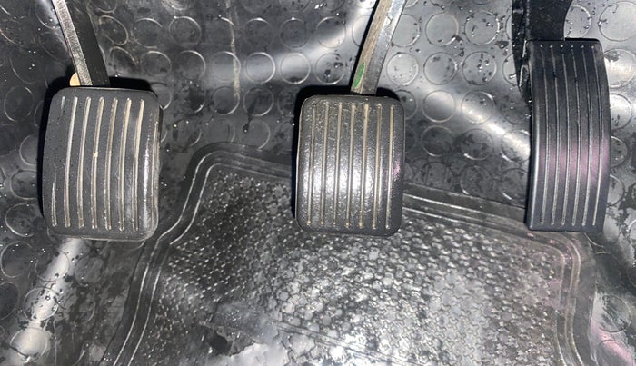 2014 Hyundai Xcent S 1.2, Petrol, Manual, 76,299 km, Pedals