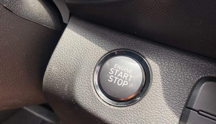 2020 Hyundai VENUE SX PLUS 1.0 TURBO DCT, Petrol, Automatic, 39,209 km, Keyless Start/ Stop Button