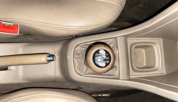 2014 Maruti Swift Dzire VXI, Petrol, Manual, 35,970 km, Gear Lever