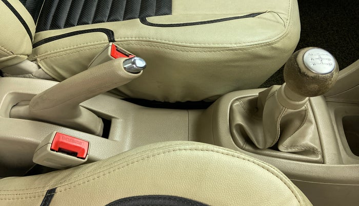 2015 Maruti Swift Dzire VDI ABS, Diesel, Manual, 76,244 km, Gear Lever