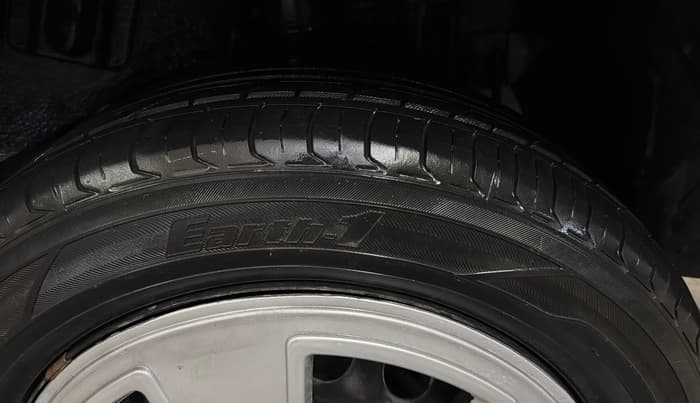 2021 Tata NEXON XE DIESEL, Diesel, Manual, 68,160 km, Left Rear Tyre Tread