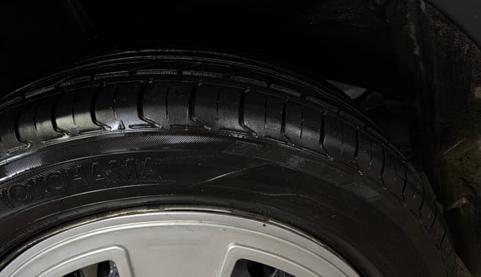 2021 Tata NEXON XE DIESEL, Diesel, Manual, 68,160 km, Right Rear Tyre Tread