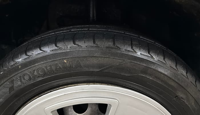 2021 Tata NEXON XE DIESEL, Diesel, Manual, 68,160 km, Right Front Tyre Tread