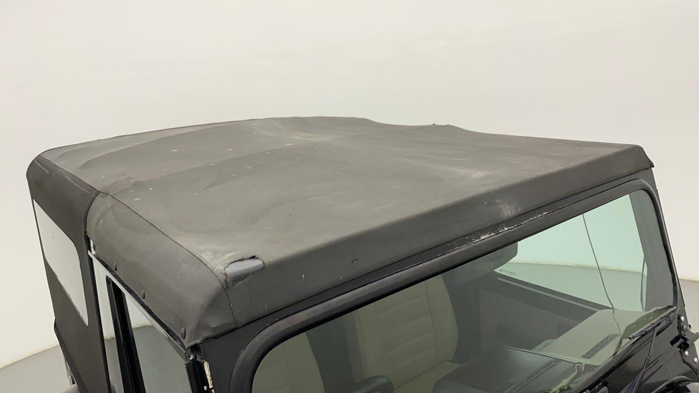 2018 Mahindra Thar CRDE 4X4 AC, Diesel, Manual, 28,229 km, Roof