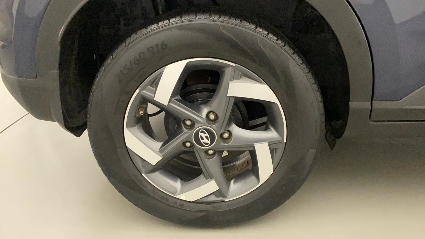 2020 Hyundai VENUE SX PLUS 1.0 TURBO DCT, Petrol, Automatic, 28,532 km, Right Rear Wheel