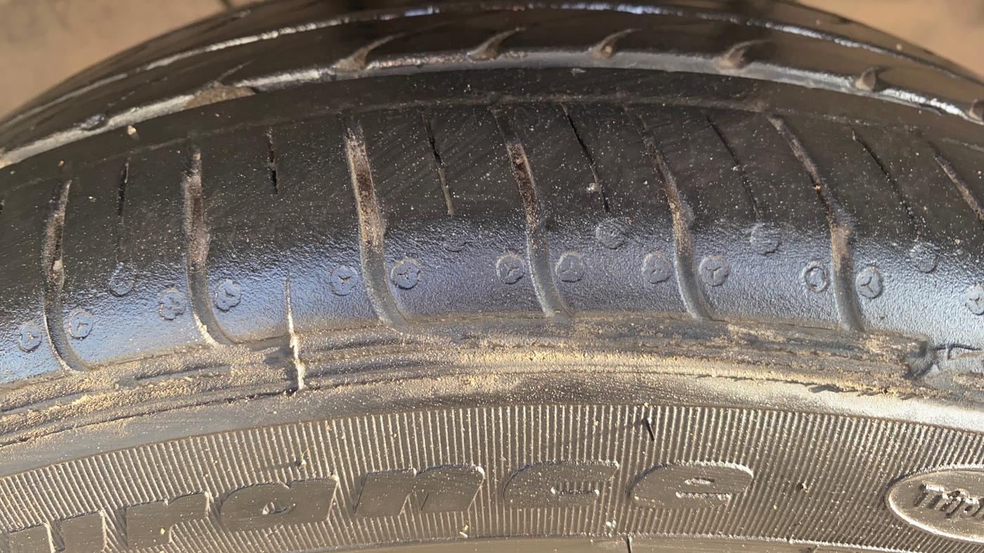 2020 Tata TIGOR XZ PLUS PETROL, Petrol, Manual, 69,958 km, Right Front Tyre Tread