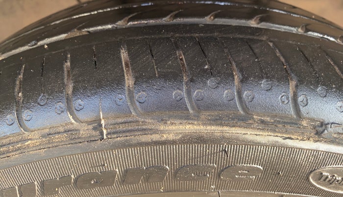 2020 Tata TIGOR XZ PLUS PETROL, Petrol, Manual, 69,958 km, Right Front Tyre Tread