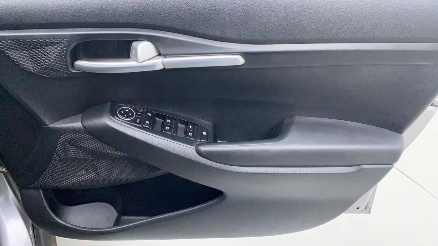 2020 KIA SELTOS HTK PLUS 1.5 DIESEL, Diesel, Manual, 26,231 km, Driver Side Door Panels Control