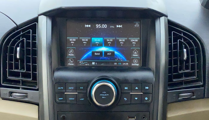 2018 Mahindra XUV500 W6, Diesel, Manual, 72,220 km, Infotainment System