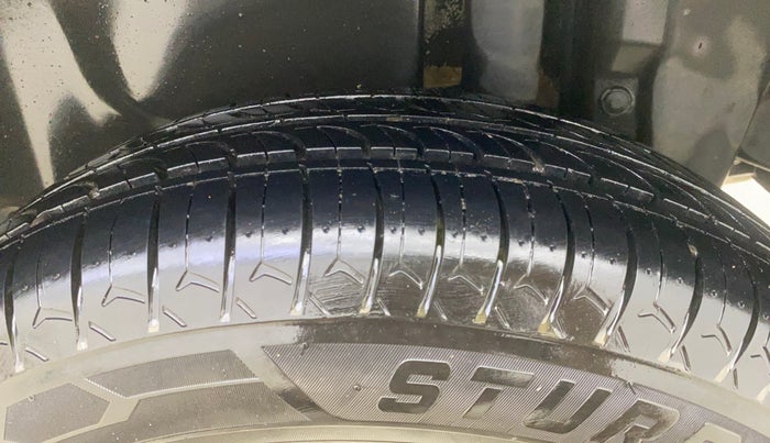 2016 Maruti Swift Dzire VXI AT, Petrol, Automatic, 85,496 km, Left Rear Tyre Tread