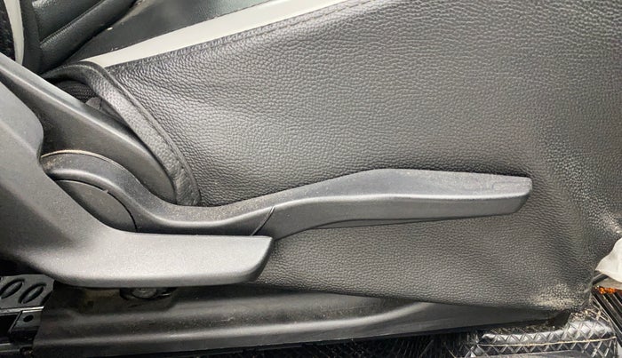 2021 Maruti Baleno ZETA PETROL 1.2, Petrol, Manual, 31,906 km, Driver Side Adjustment Panel