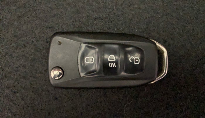 2019 Tata Tiago XZA PETROL, Petrol, Automatic, 38,790 km, Key Close Up