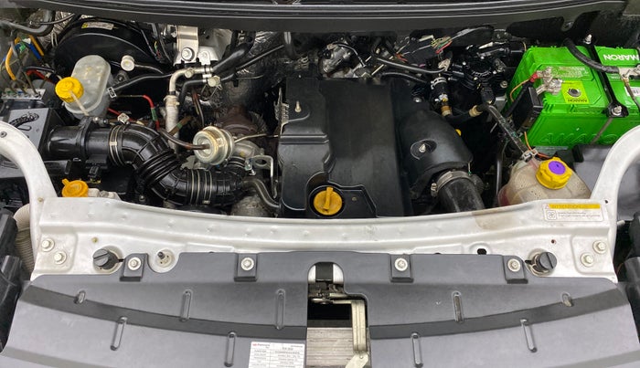 2017 Mahindra TUV300 T8, Diesel, Manual, 50,474 km, Open Bonet