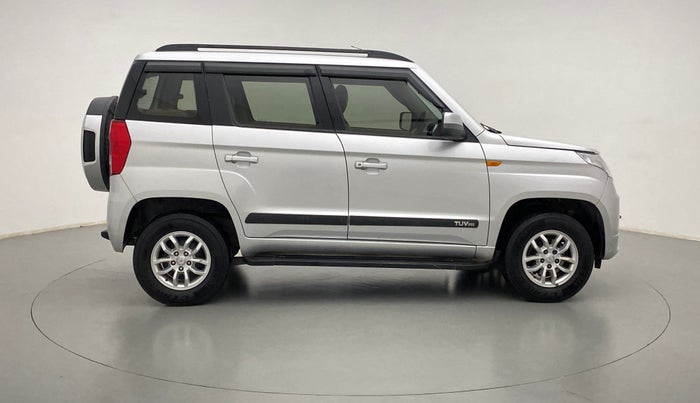 2017 Mahindra TUV300 T8, Diesel, Manual, 50,474 km, Right Side View