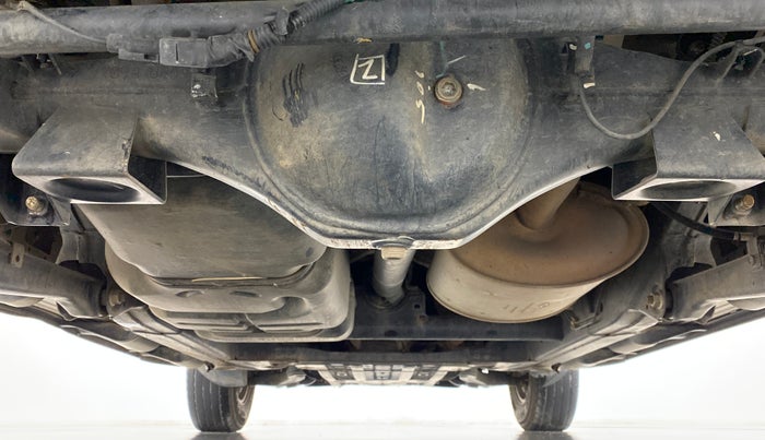 2017 Mahindra TUV300 T8, Diesel, Manual, 50,474 km, Rear Underbody