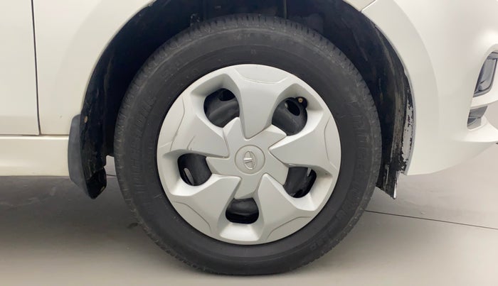 2021 Tata Tiago XT PETROL, Petrol, Manual, 33,456 km, Right Front Wheel