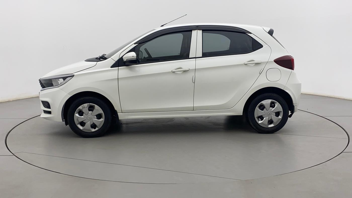 2021 Tata Tiago XT PETROL, Petrol, Manual, 33,456 km, Left Side